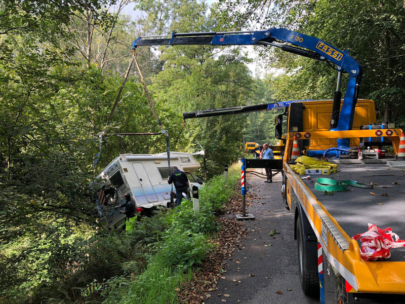 Soccorso Stradale Auto Ribaltata